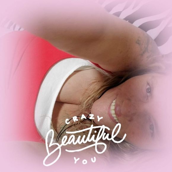 Meet your Posher, Tracy - Picture 1 of 1